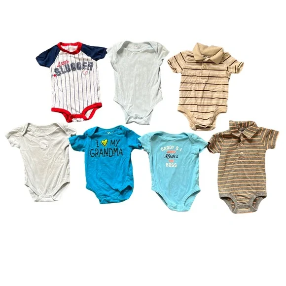 Set of 7 Short-Sleeved Baby Onesies, Carter's, Little Me and more, Size 6 Months - Picture 1 of 15